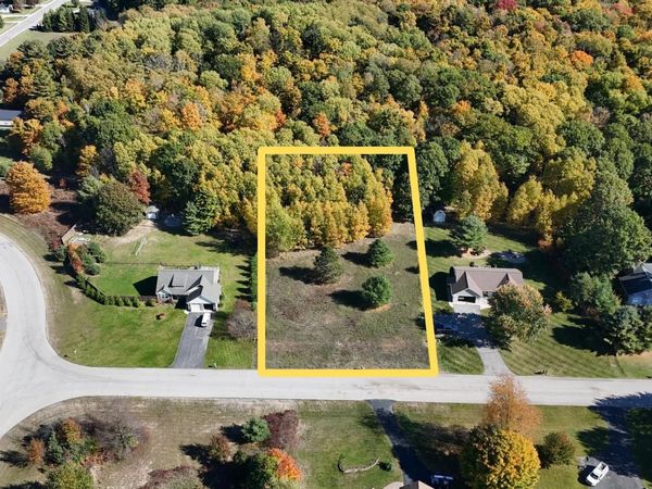 4836 Arbor Latch, Traverse City, MI 49685