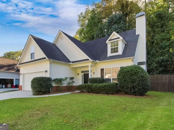 1173 Rhyne SE, Smyrna, GA 30082