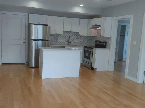 344 Salem St, Unit 1, Medford, MA 02155