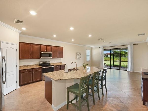 1641 Marton CT, NAPLES, FL 34113