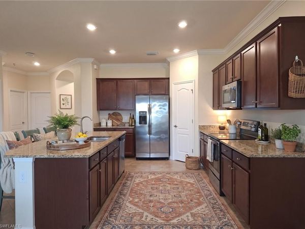 1641 Marton CT, NAPLES, FL 34113