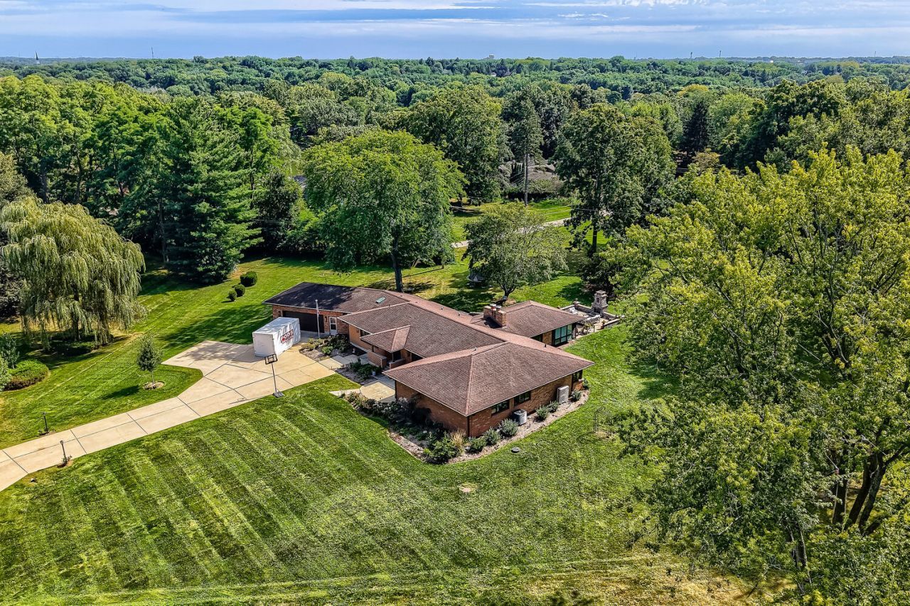 1803 Paula Court, Sleepy Hollow, IL 60118 Main Photo