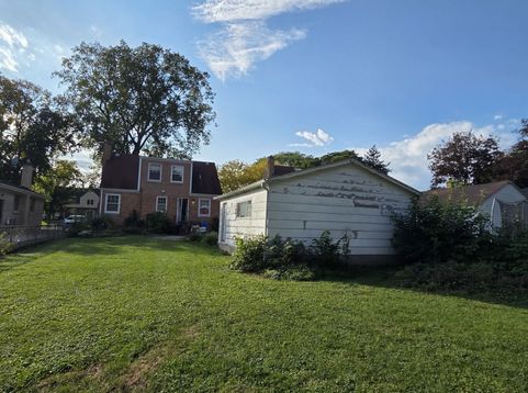 Main Photo