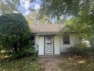 7534 Latrobe Avenue, Burbank, IL 60459 Main Photo