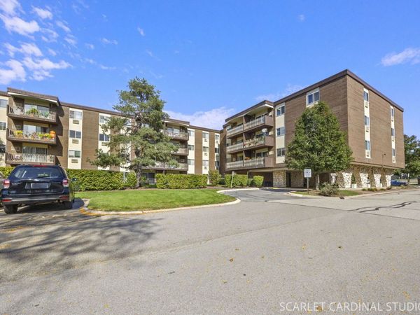 1321 S Finley Road , Unit 308, Lombard, IL 60148