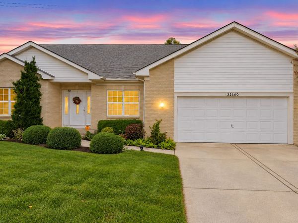 21140 Coventry Circle , Shorewood, IL 60404
