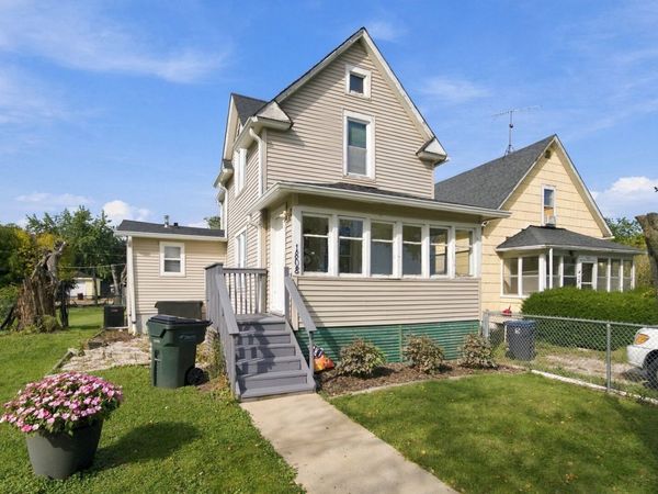1808 Hermon Avenue , Zion, IL 60099