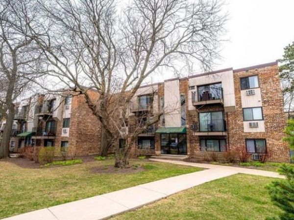 1475 Winslowe Drive , Unit 104, Palatine, IL 60074