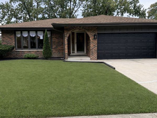 18338 May Street , Homewood, IL 60430