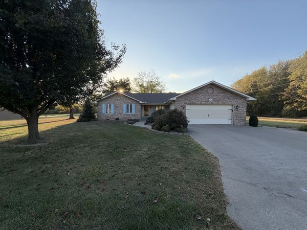909 N Emma Street , West Frankfort, IL 62896