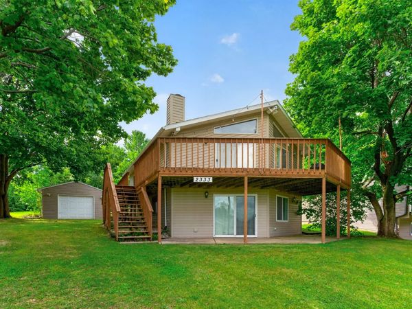 2333 Breckenboro Drive , Davis, IL 61019