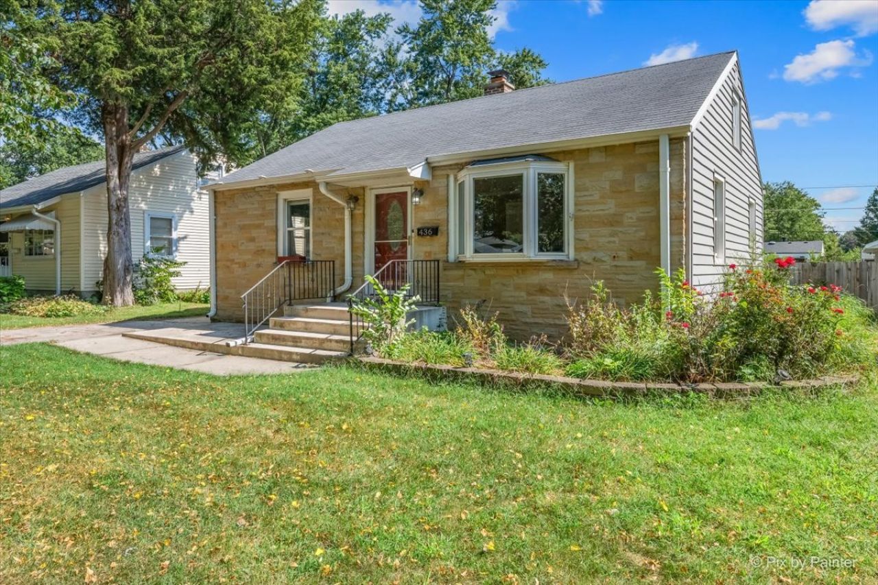 436 Le Grande Boulevard, Aurora, IL 60506 Main Photo