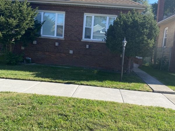 8139 S Blackstone Avenue , Chicago, IL 60619