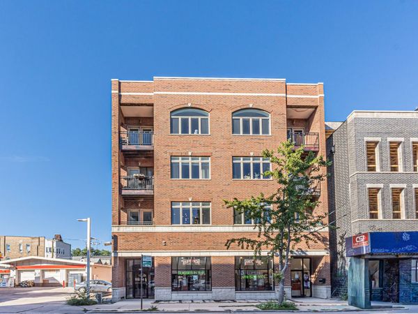 1154 W Diversey Parkway , Unit 2W, Chicago, IL 60614