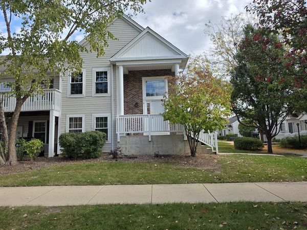214 Hidden Creek Lane , Unit 214, North Aurora, IL 60542