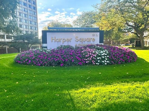 4800 S Lake Park Avenue, Unit 306, Chicago, IL 60615