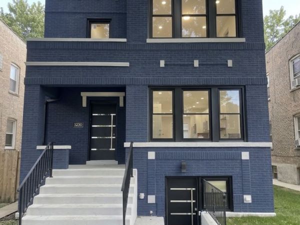 3230 N Keating Avenue, Chicago, IL 60641