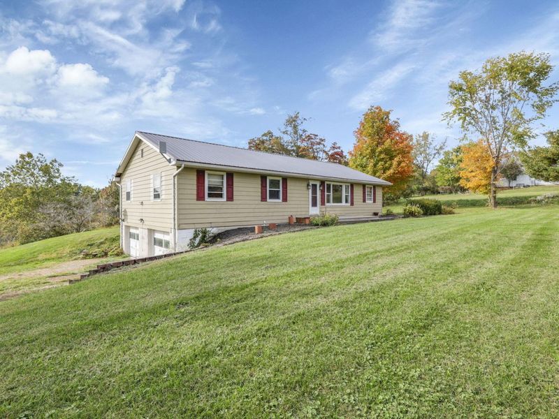 3835 Avalon Road, Rushville, OH 43150 Photo 5