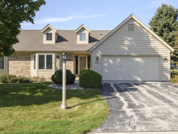 N98W18030 Bramblewood COURT, Unit D-55, Germantown, WI 53022
