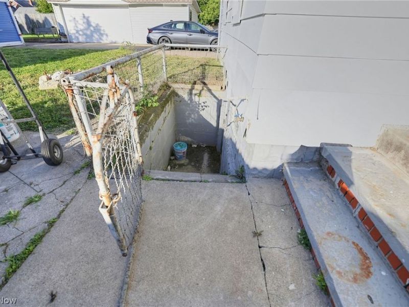 13119 Bennington Avenue, Cleveland, OH 44135 Photo 12