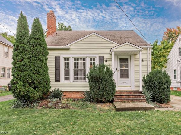 1127 Gordon Road , Lyndhurst, OH 44124