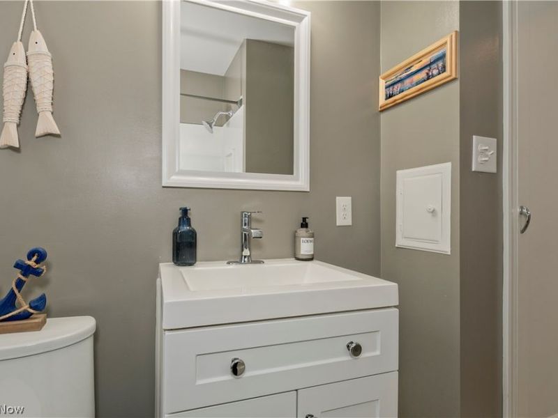 1127 Gordon Road, Lyndhurst, OH 44124 Photo 16