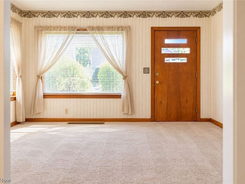 1407 19th Street NW, Canton, OH 44709 Photo 3