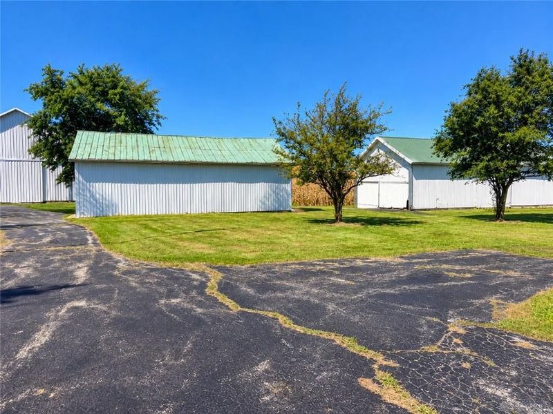 9732 New Harrison Bradford Road, Bradford, OH 45308 Photo 8