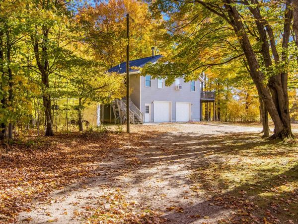 3651 2 1/2 Road W, Buckley, MI 49620