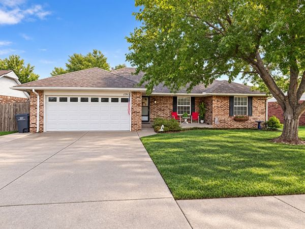 1912 STONEHENGE Drive, Bartlesville, OK 74006