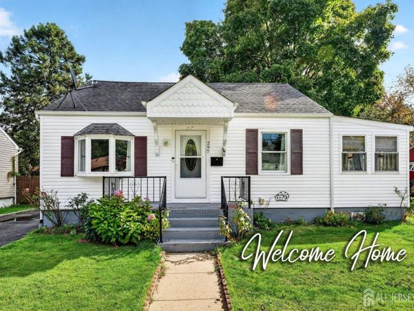 297 Manalapan Road , Spotswood, NJ 08884