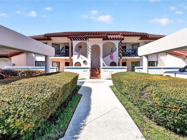6070 SE Martinique Drive , Unit 202, Stuart, FL 34997