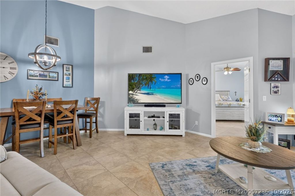 6070 SE Martinique Drive , Unit 202, Stuart, FL 34997 Photo