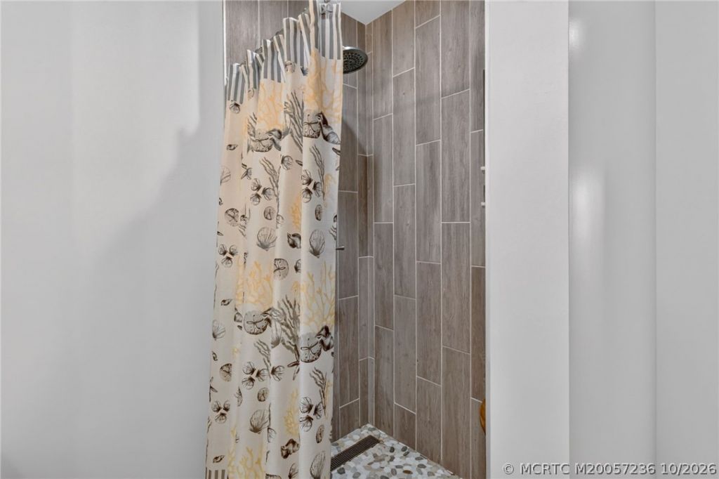 6070 SE Martinique Drive , Unit 202, Stuart, FL 34997 Photo