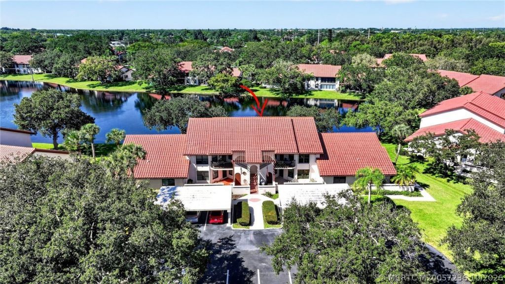 6070 SE Martinique Drive , Unit 202, Stuart, FL 34997 Photo