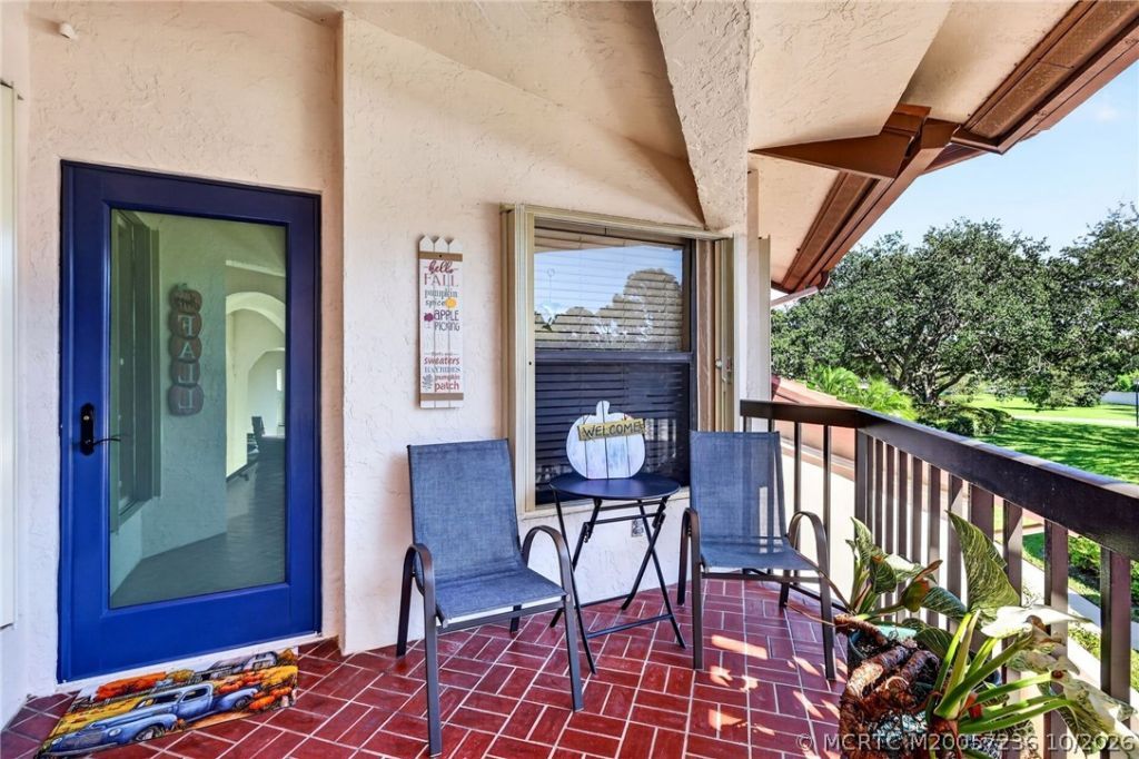 6070 SE Martinique Drive , Unit 202, Stuart, FL 34997 Photo