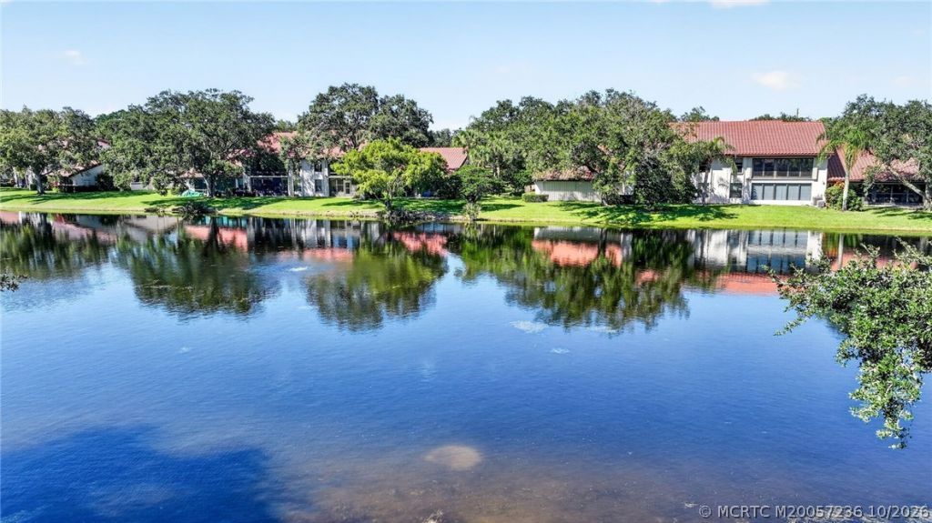 6070 SE Martinique Drive , Unit 202, Stuart, FL 34997 Photo