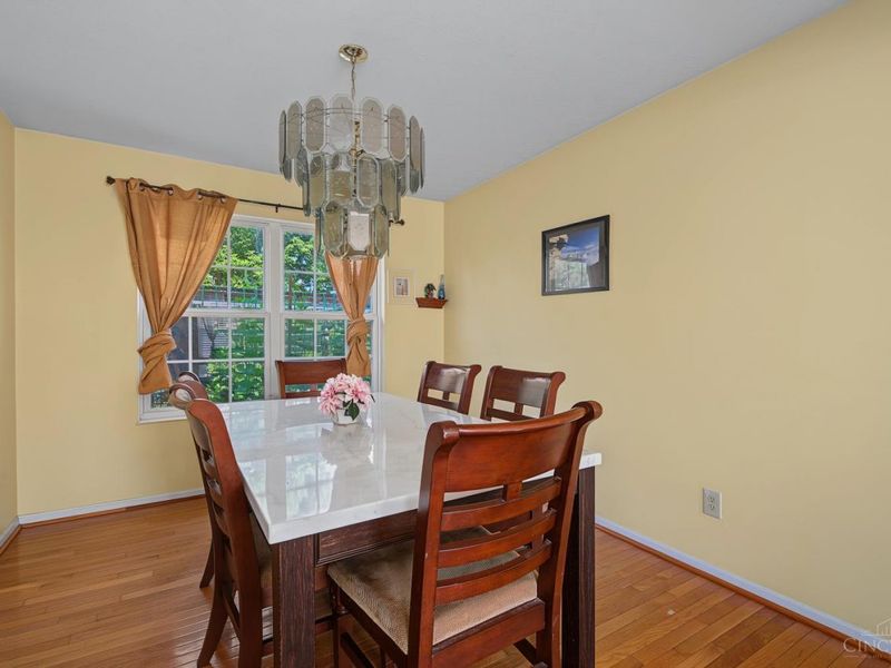 2082 Crest Road, Forest Park, OH 45240 Photo 10