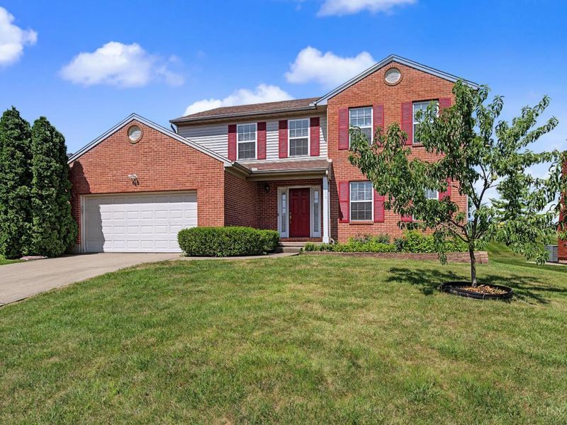 2082 Crest Road, Forest Park, OH 45240 Photo 2