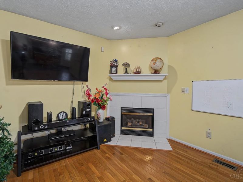 2082 Crest Road, Forest Park, OH 45240 Photo 21