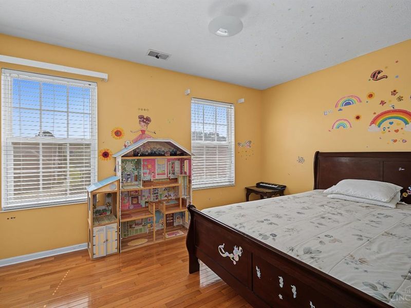 2082 Crest Road, Forest Park, OH 45240 Photo 24