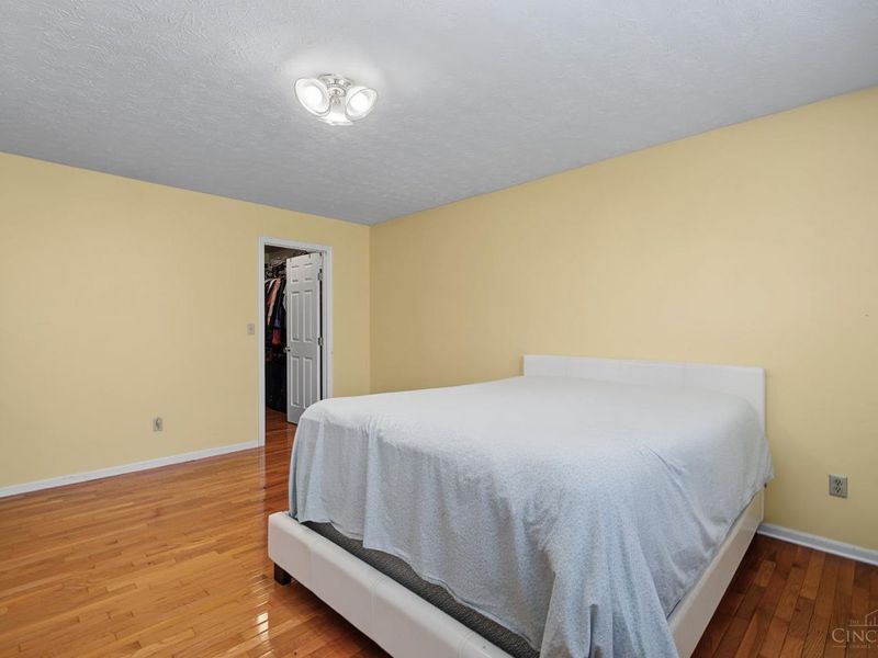 2082 Crest Road, Forest Park, OH 45240 Photo 27