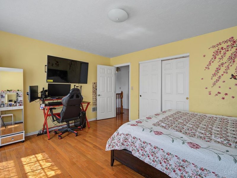 2082 Crest Road, Forest Park, OH 45240 Photo 36