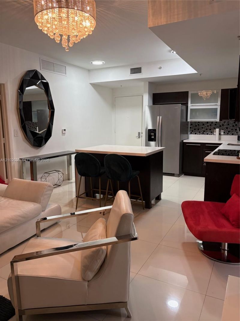 90 SW 3rd St , Unit 2507, Miami, FL 33130 Photo