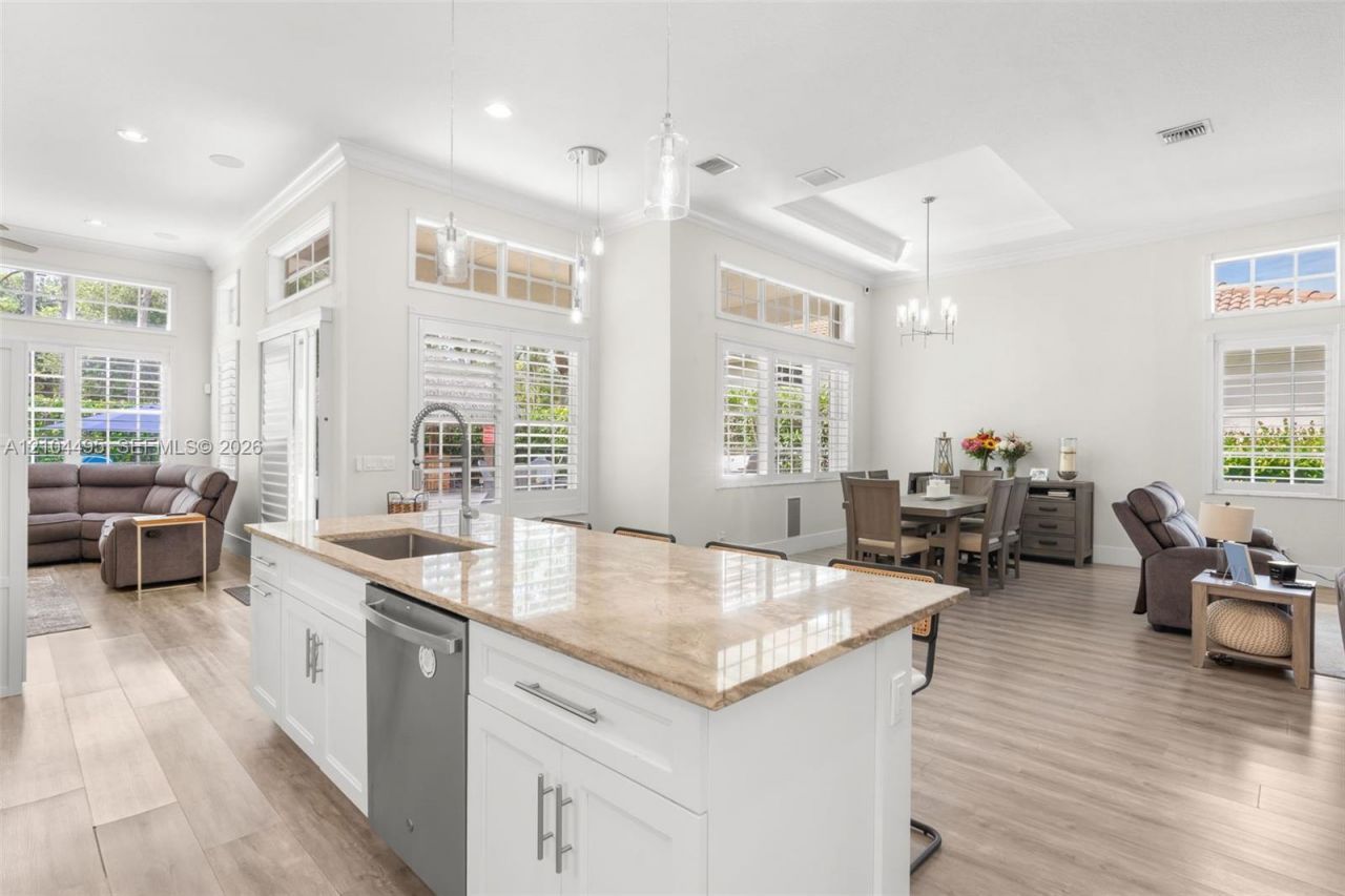 143 Via Catalunha, Jupiter, FL 33458 Photo