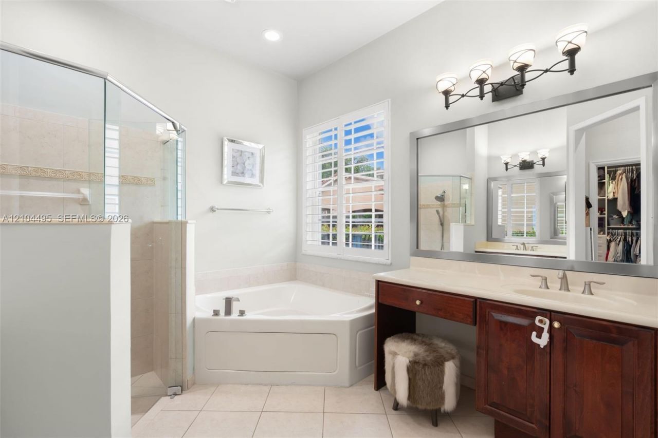 143 Via Catalunha, Jupiter, FL 33458 Photo