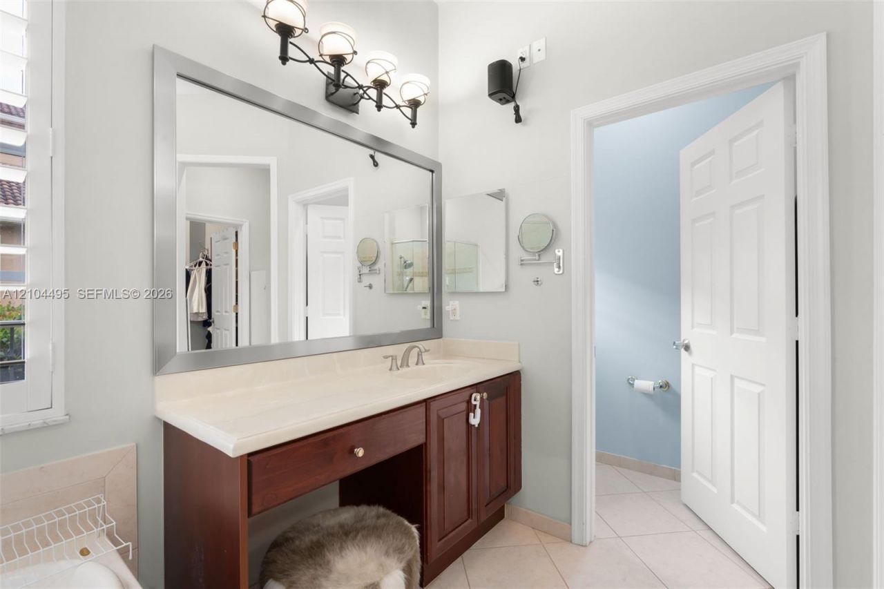 143 Via Catalunha, Jupiter, FL 33458 Photo