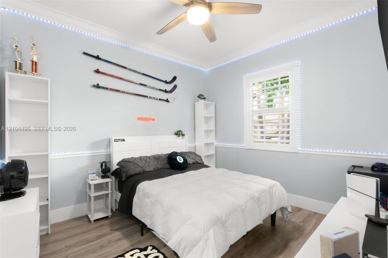 143 Via Catalunha, Jupiter, FL 33458 Photo