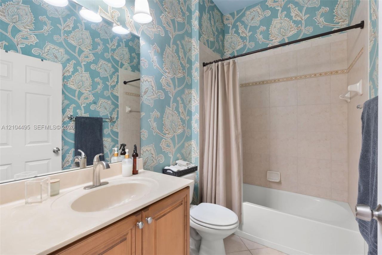 143 Via Catalunha, Jupiter, FL 33458 Photo