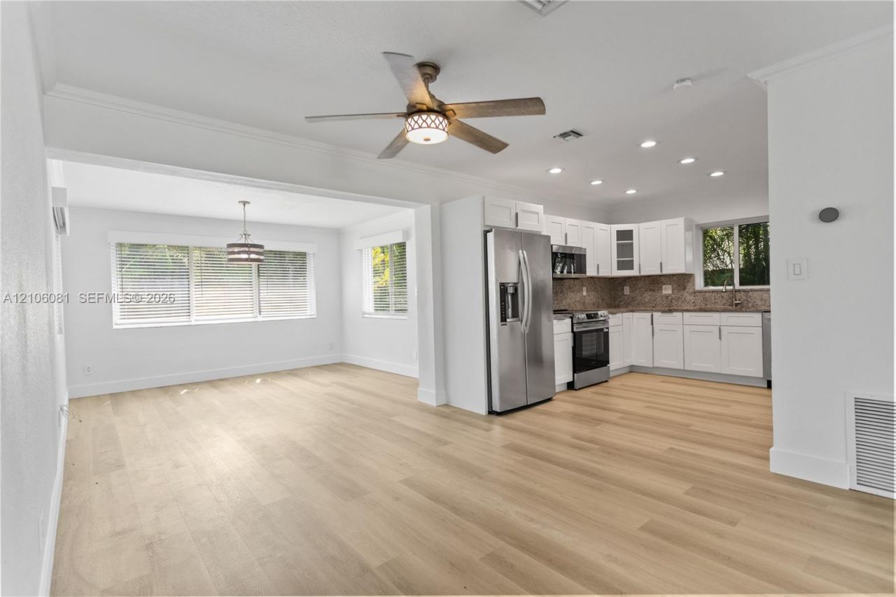 28 SE 7th St , Dania Beach, FL 33004 Photo